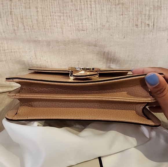 Gucci Interlocking Crossbody Bag - Picture 2 of 8